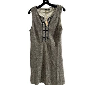 THML NWT Gray Sleeveless Knit V-Neck Sweater Dress Size Medium